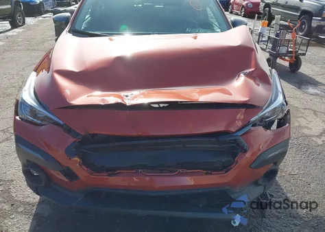 2024 Subaru Crosstrek Limited z USA, uszkodzony, nr VIN 4S4GUHM64R3787543